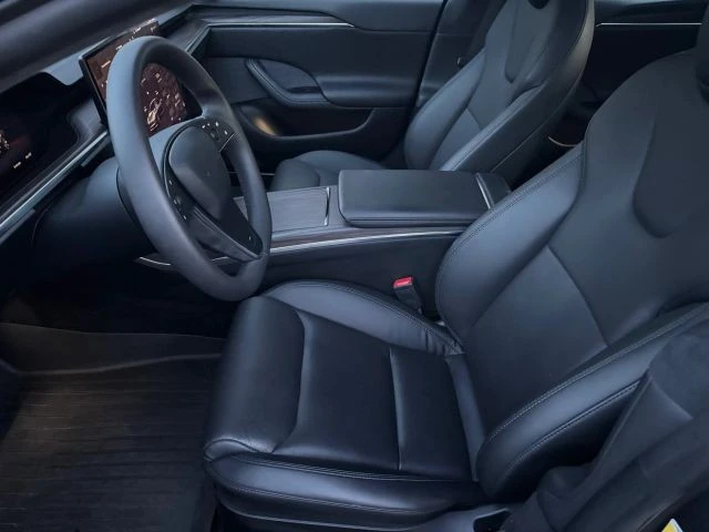2023 Tesla Model S - Image 10 of 13