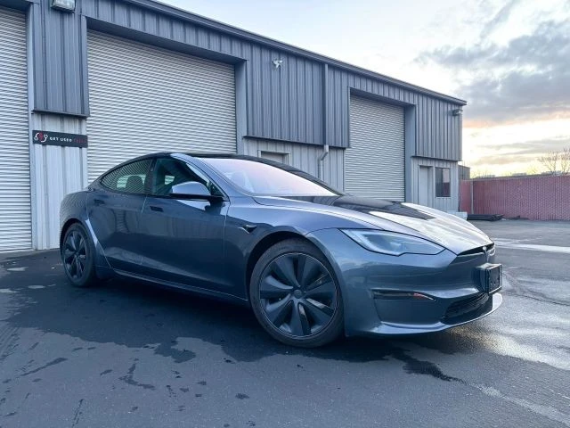 2023 Tesla Model S - Image 2 of 13