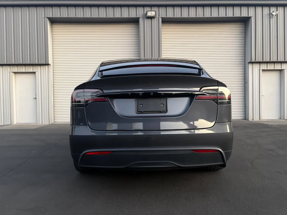 2023 Tesla Model X - Image 7 of 15