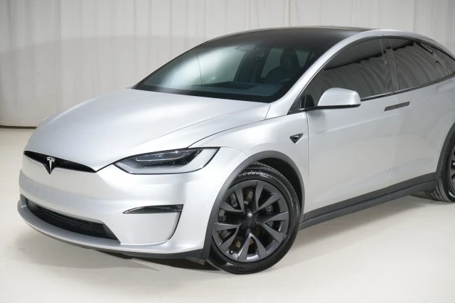2023 Tesla Model X - Image 5 of 21