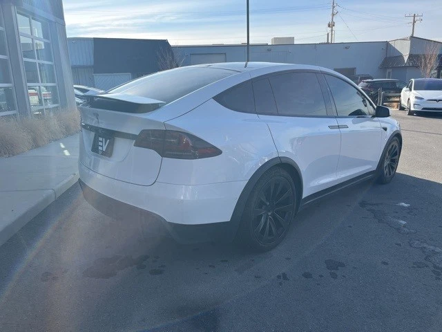2023 Tesla Model X - Image 7 of 21