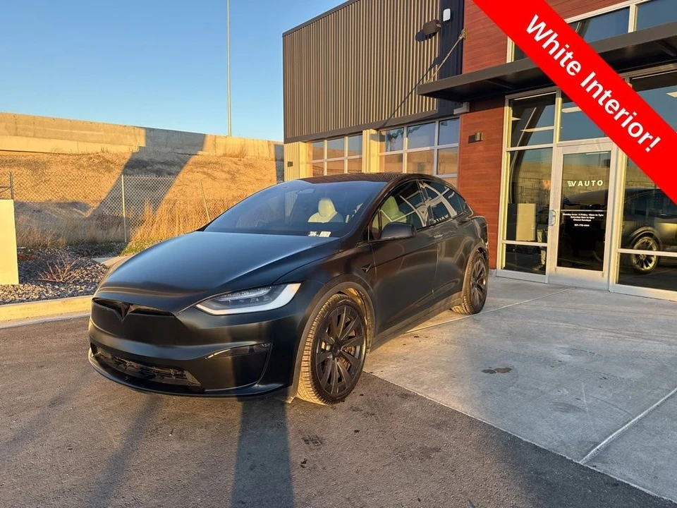 2023 Tesla Model X - Image 3 of 21
