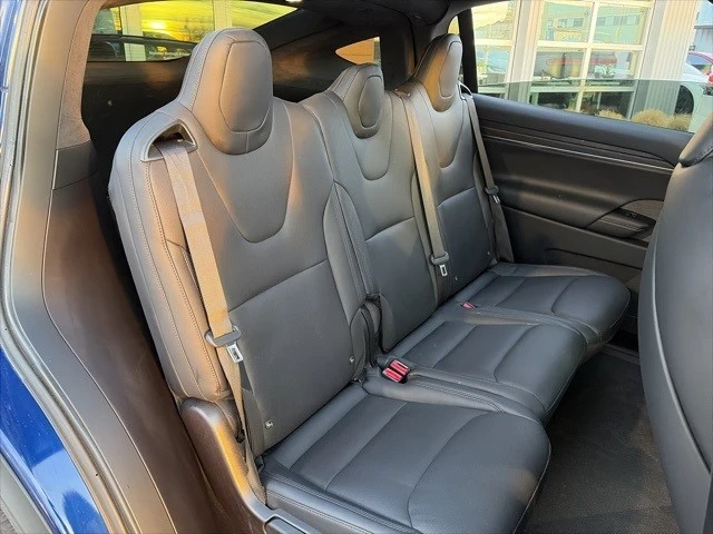 2023 Tesla Model X - Image 20 of 21