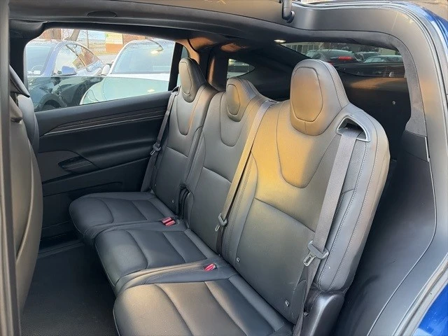 2023 Tesla Model X - Image 16 of 21