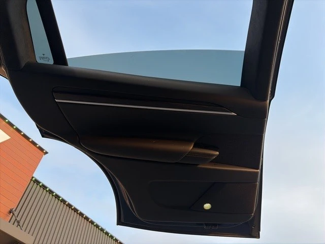 2023 Tesla Model X - Image 14 of 21