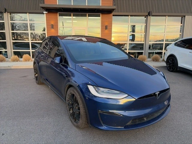2023 Tesla Model X - Image 2 of 21
