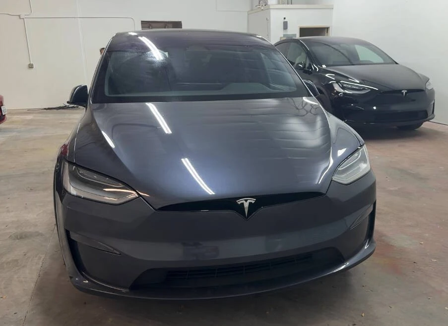 2023 Tesla Model X - Image 6 of 12