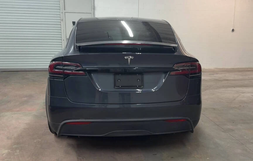 2023 Tesla Model X - Image 7 of 12