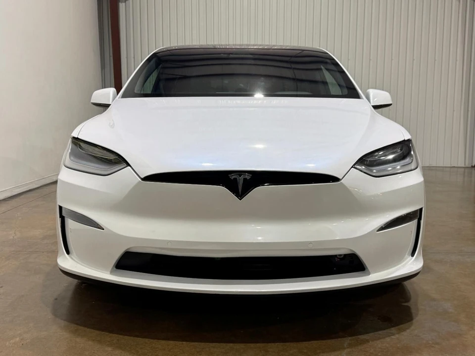 2023 Tesla Model X - Image 3 of 12