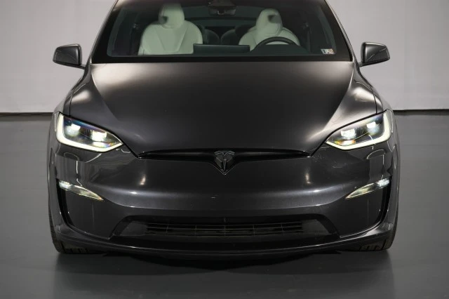 2023 Tesla Model X Plaid - Image 5 of 21