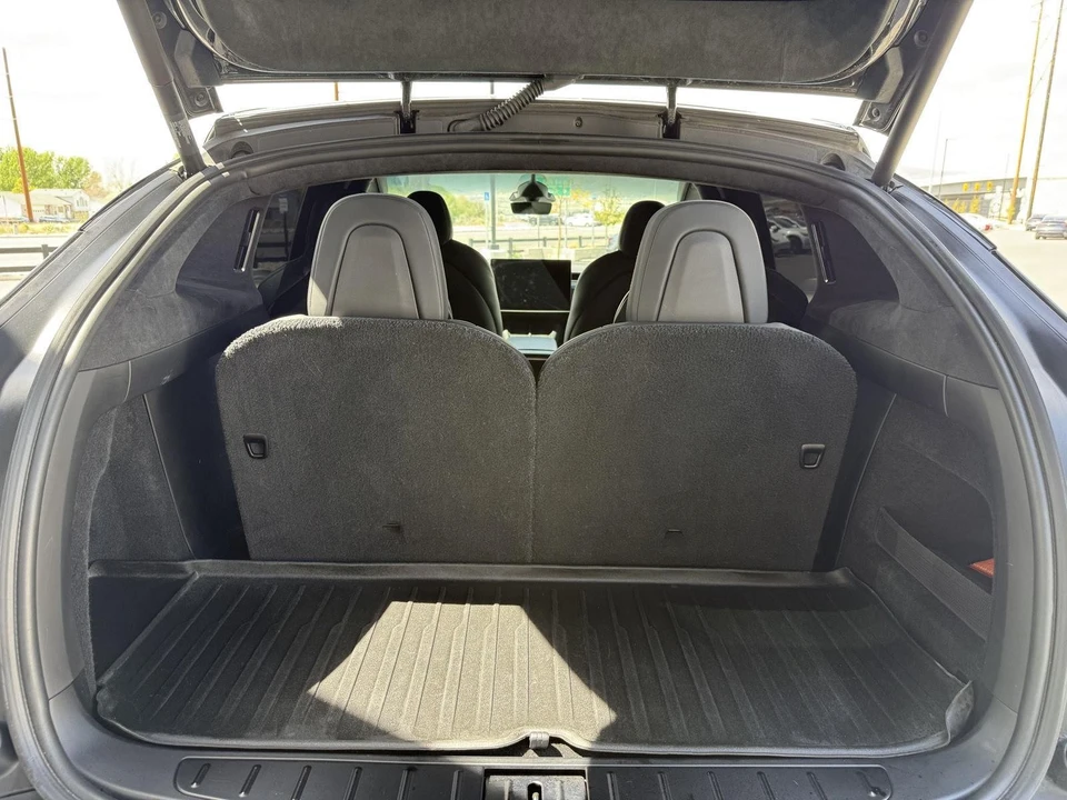 2023 Tesla Model X Plaid - Image 19 of 21