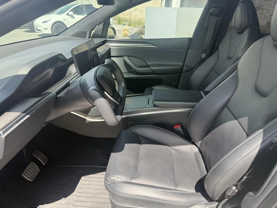 2023 Tesla Model X Plaid - Image 13 of 21