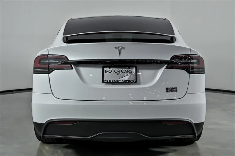 2023 Tesla Model X Plaid - Image 11 of 12