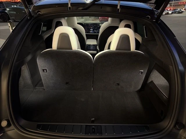 2023 Tesla Model X Plaid - Image 17 of 21