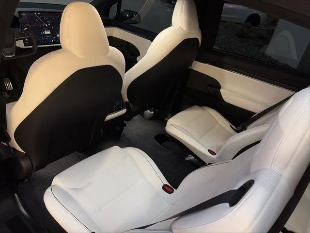 2023 Tesla Model X Plaid - Image 13 of 21
