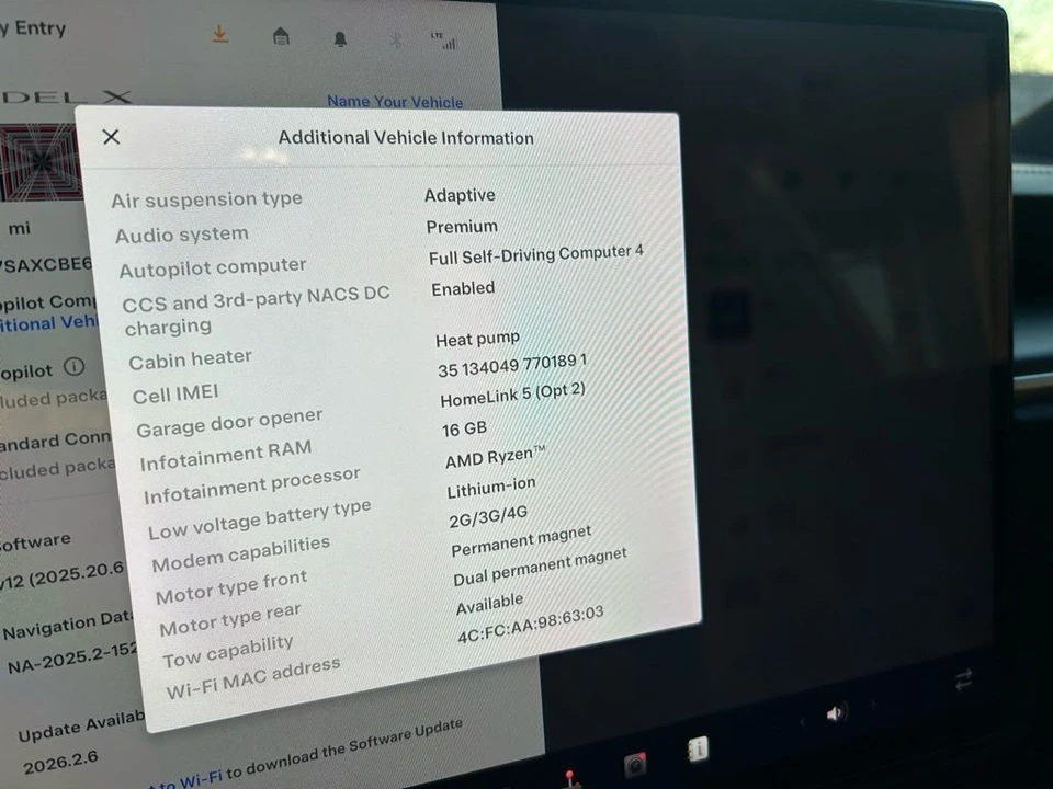 2023 Tesla Model X Plaid - Image 19 of 19
