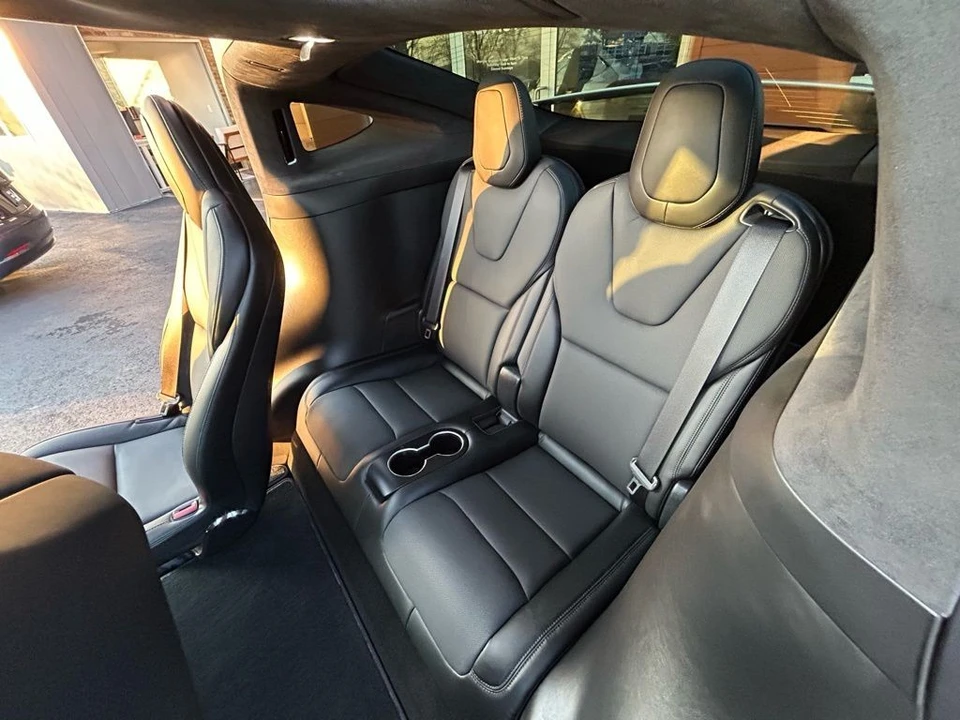 2023 Tesla Model X Plaid - Image 12 of 19