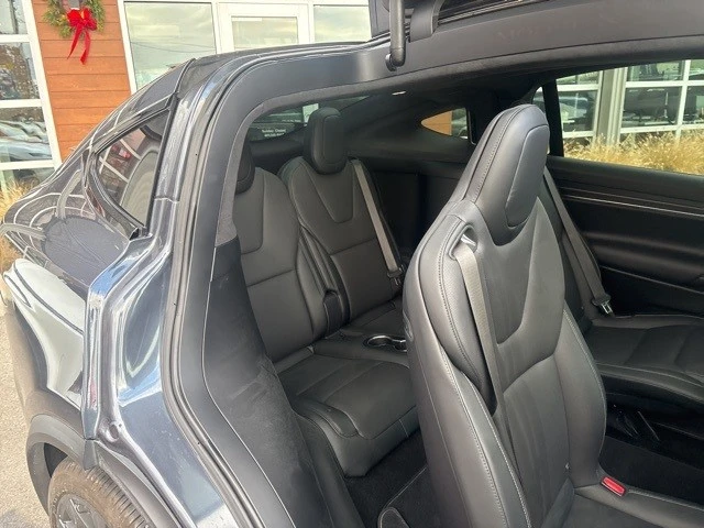 2023 Tesla Model X Plaid - Image 18 of 21