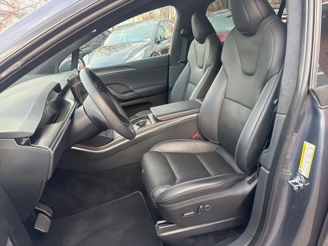 2023 Tesla Model X Plaid - Image 9 of 21