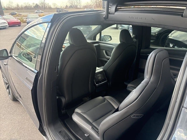 2023 Tesla Model X Plaid - Image 14 of 21
