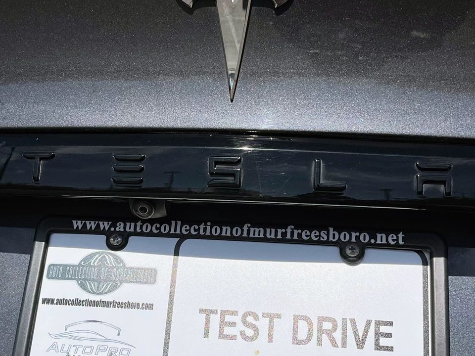 2023 Tesla Model X Plaid - Image 14 of 21