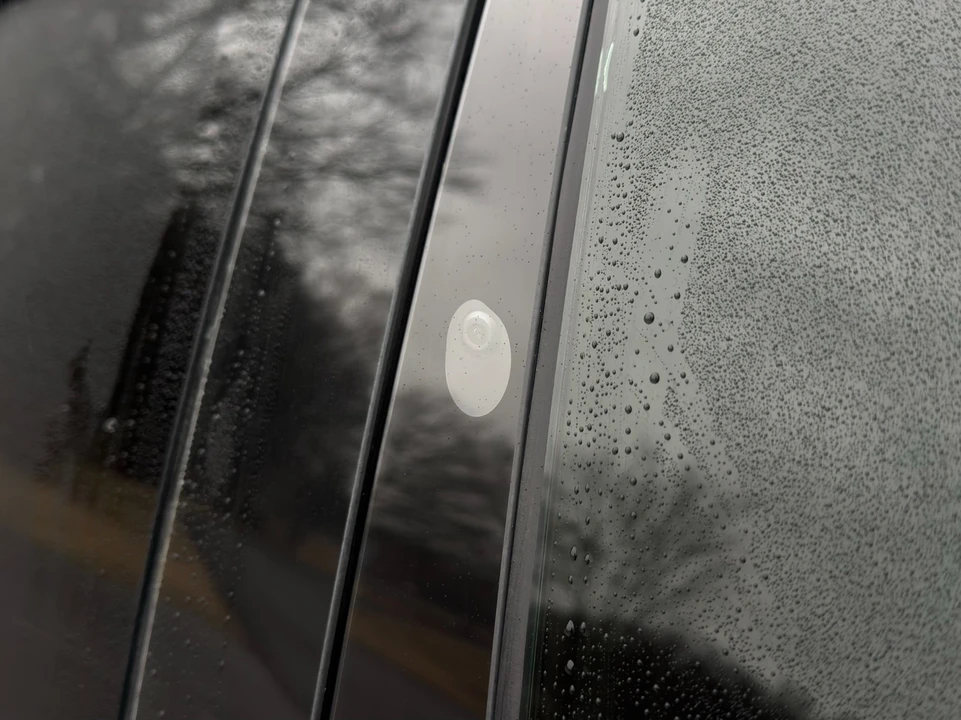 2023 Tesla Model X Plaid - Image 12 of 21