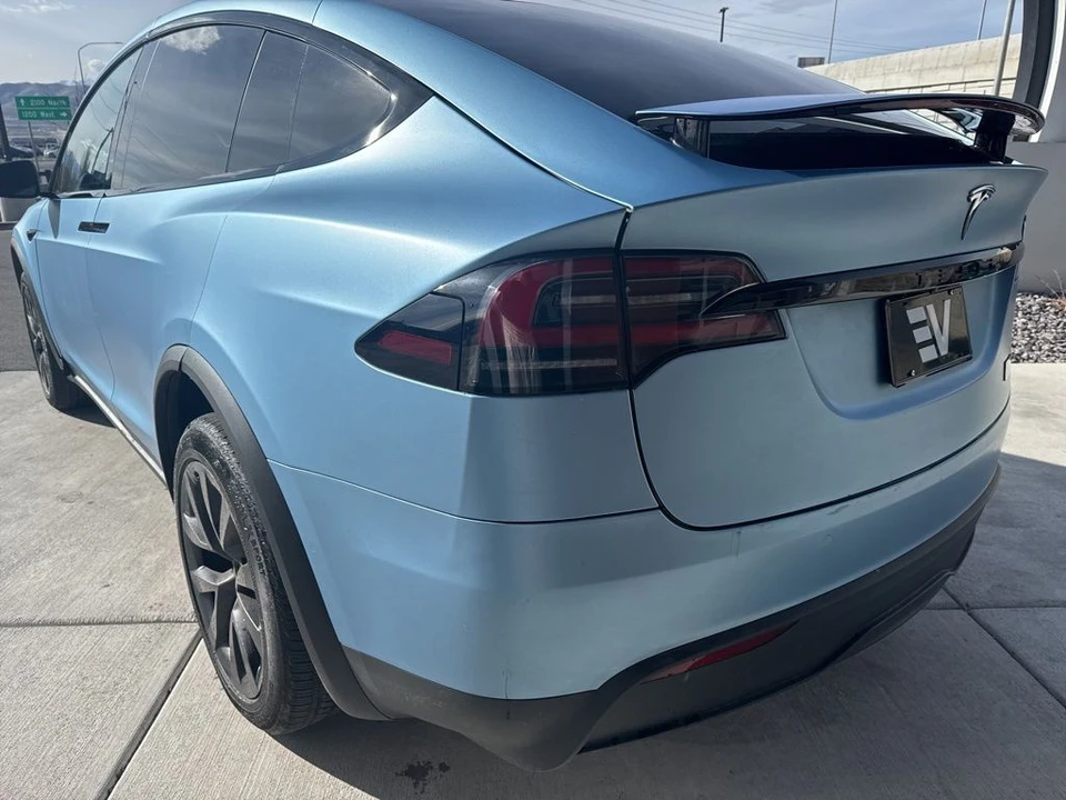 2023 Tesla Model X Plaid - Image 6 of 21