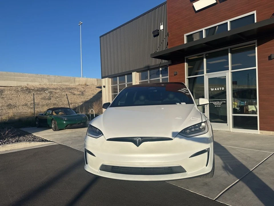 2023 Tesla Model X Plaid - Image 3 of 21