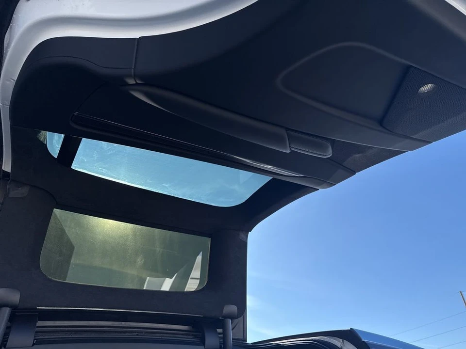 2023 Tesla Model X Plaid - Image 20 of 21