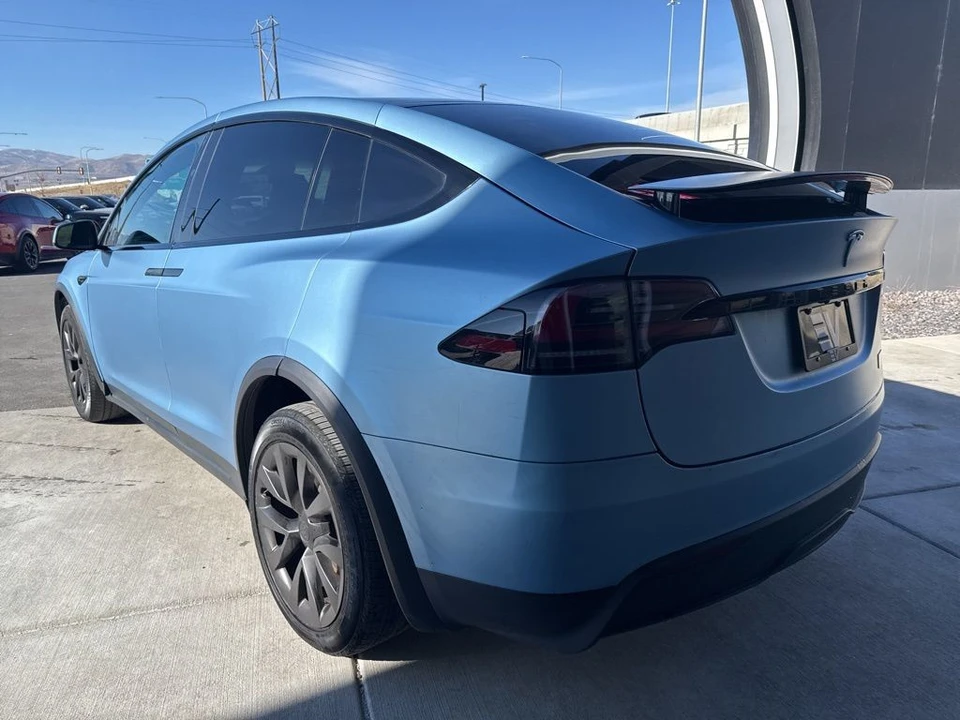 2023 Tesla Model X Plaid - Image 5 of 21