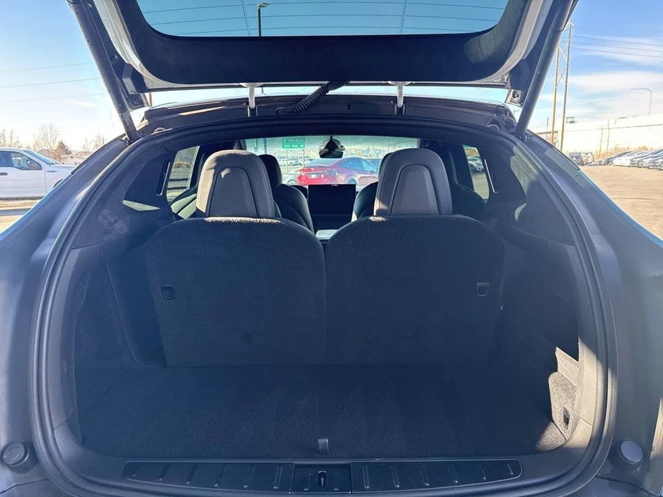 2023 Tesla Model X Plaid - Image 18 of 21