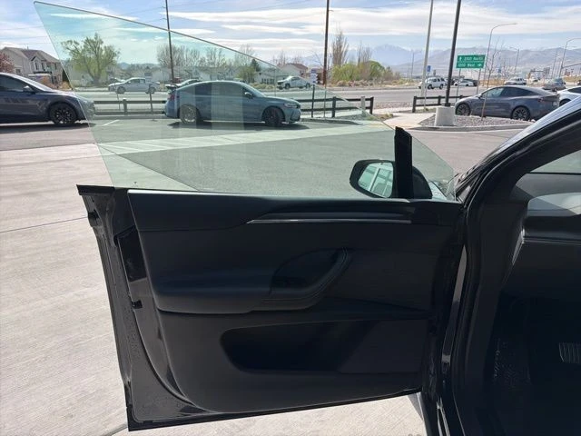2023 Tesla Model X Plaid - Image 11 of 21