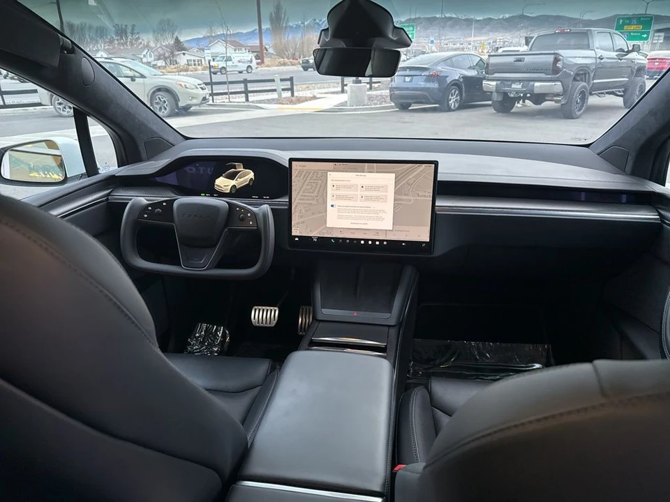 2023 Tesla Model X Plaid - Image 21 of 21