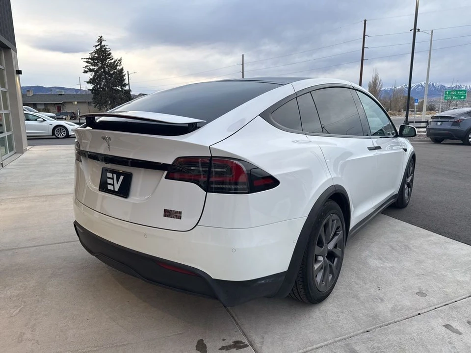 2023 Tesla Model X Plaid - Image 7 of 21