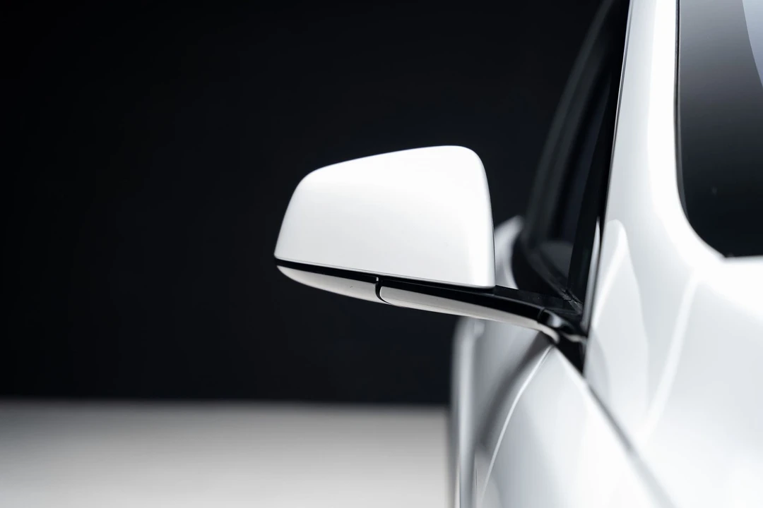 2023 Tesla Model X Plaid - Image 14 of 21