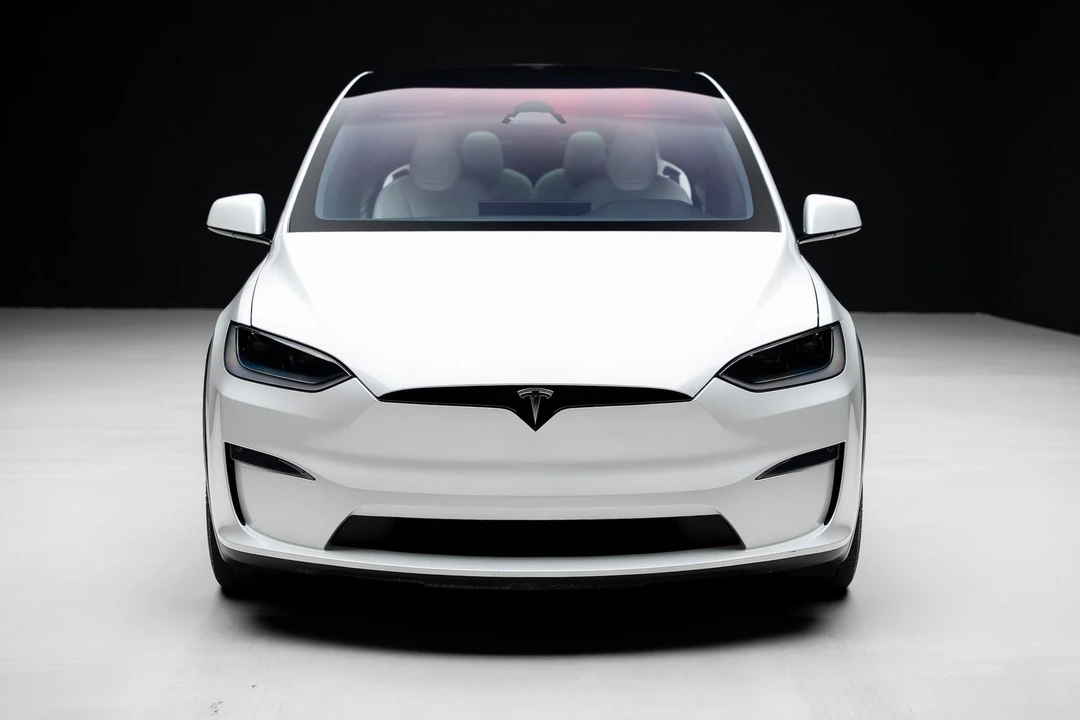 2023 Tesla Model X Plaid - Image 7 of 21