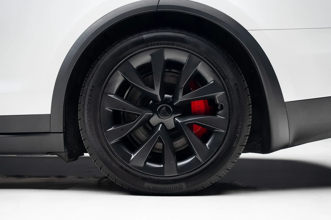 2023 Tesla Model X Plaid - Image 21 of 21