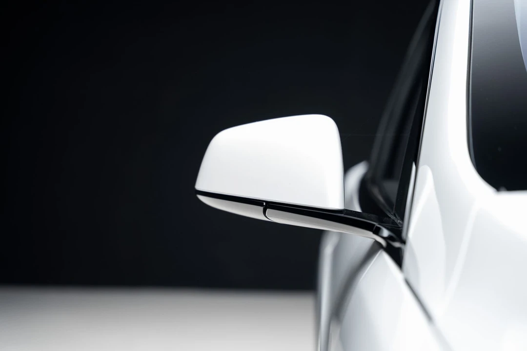 2023 Tesla Model X Plaid - Image 14 of 21