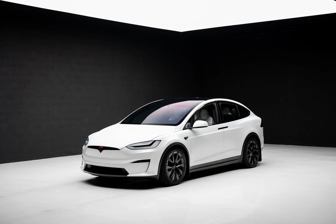 2023 Tesla Model X Plaid - Image 4 of 21