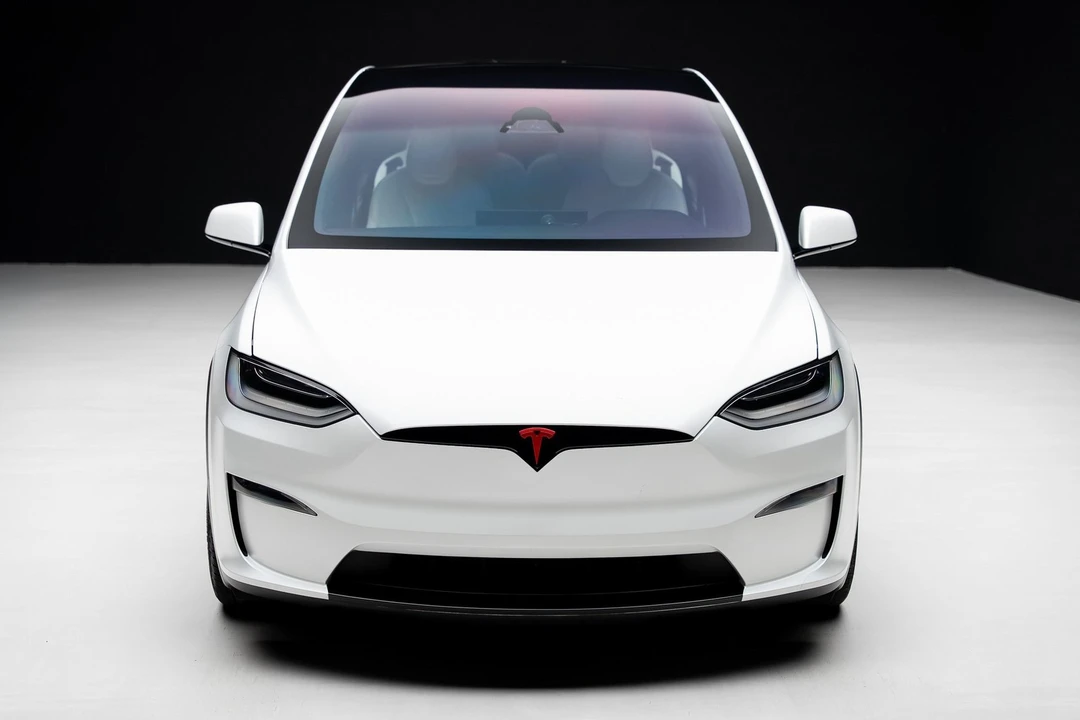 2023 Tesla Model X Plaid - Image 5 of 21