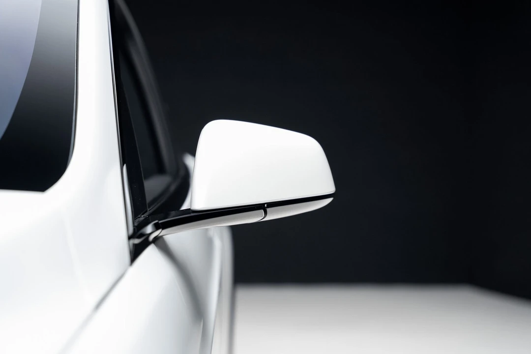 2023 Tesla Model X Plaid - Image 14 of 21
