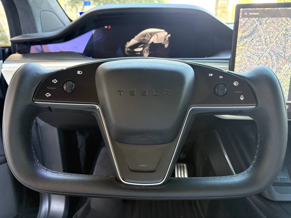 2023 Tesla Model X Plaid - Image 20 of 21