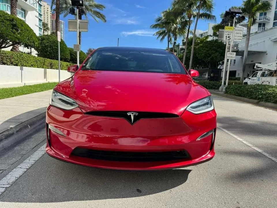 2023 Tesla Model X Plaid - Image 3 of 12