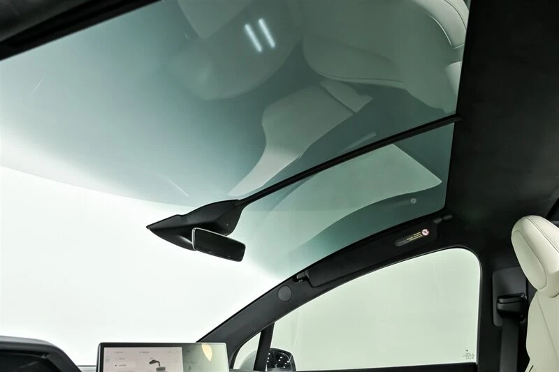 2023 Tesla Model X Plaid - Image 21 of 21