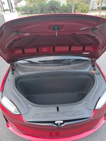 2023 Tesla Model X Plaid - Image 9 of 21