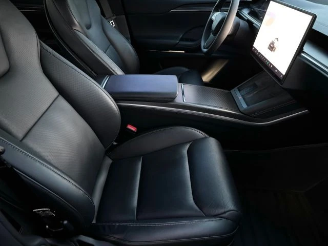 2023 Tesla Model X Plaid - Image 13 of 16