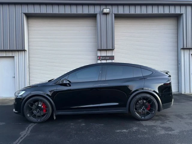 2023 Tesla Model X Plaid - Image 4 of 16