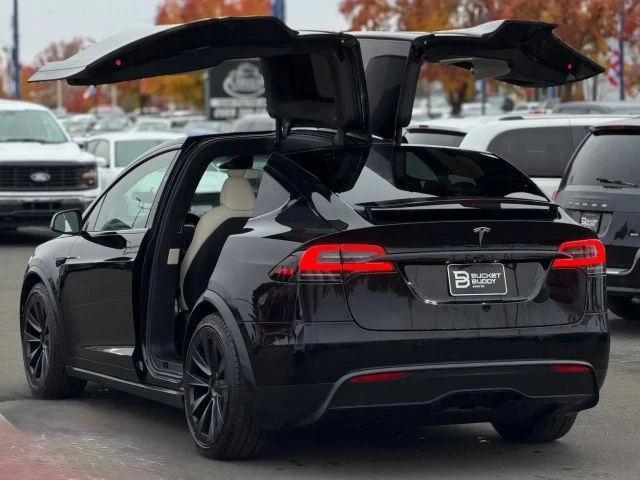 2023 Tesla Model X Plaid - Image 13 of 21