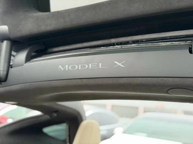 2023 Tesla Model X Plaid - Image 17 of 21