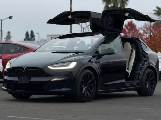 2023 Tesla Model X Plaid - Image 11 of 21